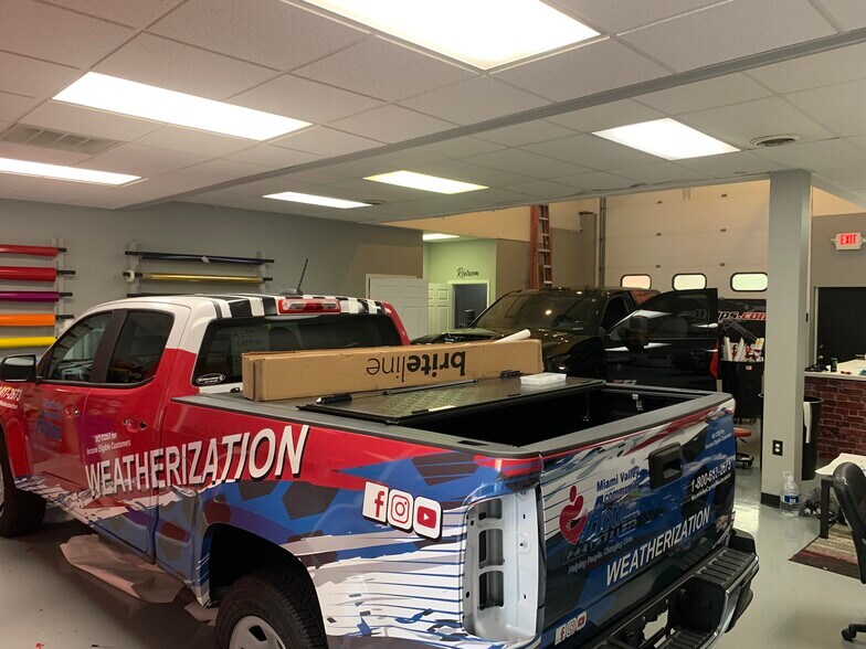 More Photos Of 3030 Kettering Blvd, Moraine General Retail For Sale