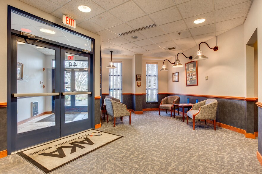 More Photos Of 44 Joseph Mills Dr, Fredericksburg Manufacturing For Lease