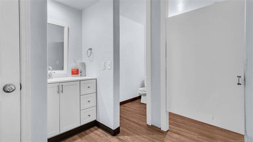 More Photos Of 4379 Highway 7 W, Sulphur Daycare Center For Sale