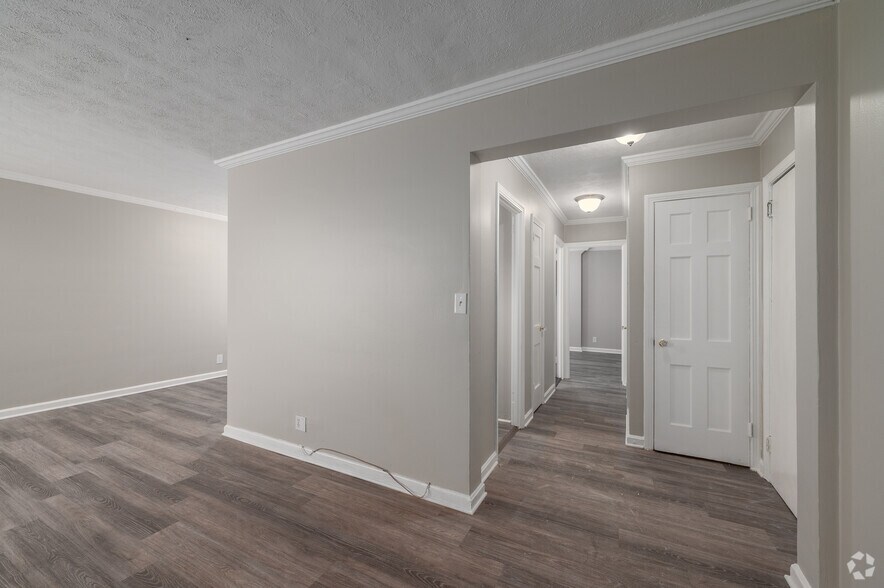 More Photos Of 12700 Shaker Blvd, Cleveland Apartments For Sale