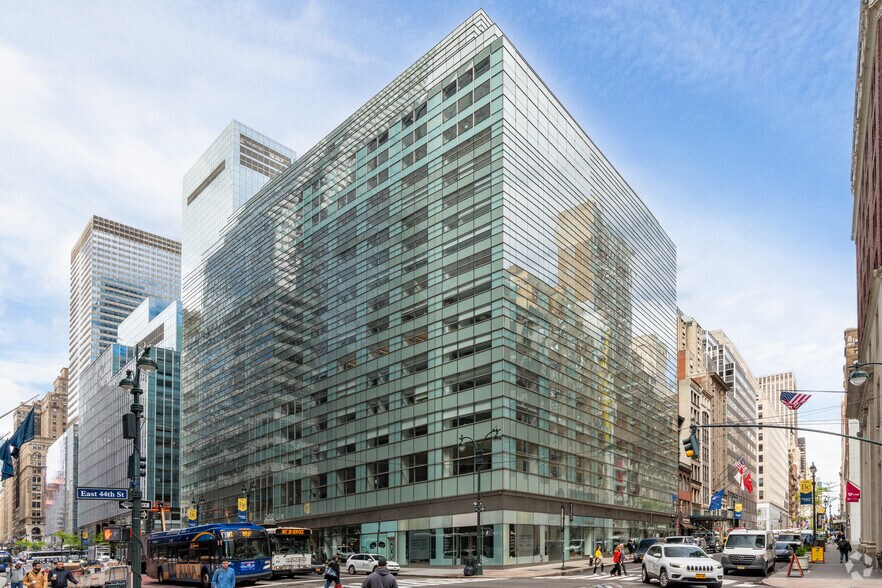 More Photos Of 340 Madison Ave, New York Office For Lease