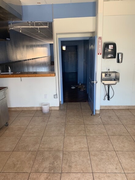 More Photos Of 16842 E Parkview Ave, Fountain Hills Restaurant For Lease