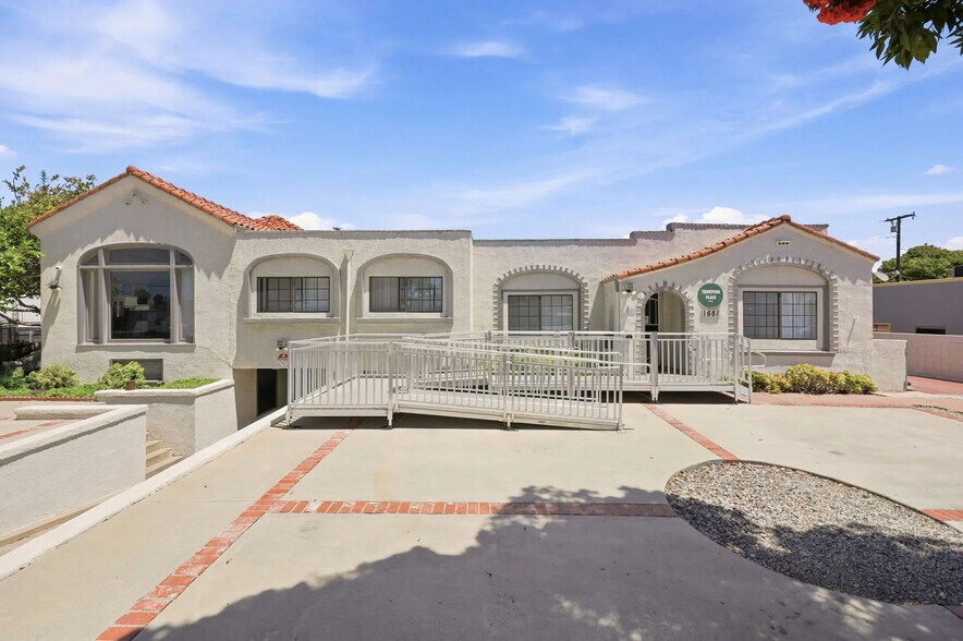 Primary Photo Of 1681 E Thompson Blvd, Ventura Rehabilitation Center For Sale