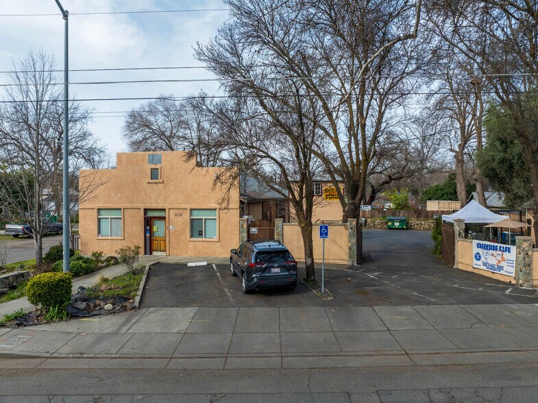 More Photos Of 1080 Humboldt Ave, Chico Office For Sale