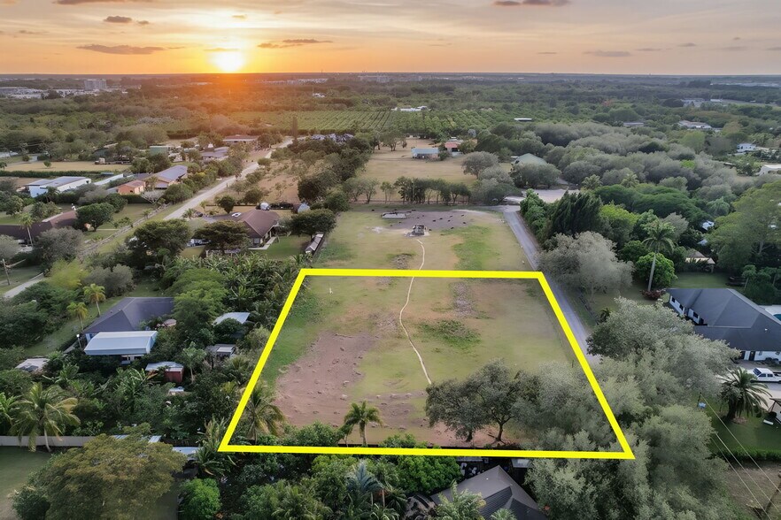 More Photos Of 00000 SW 153rd Ct, Homestead Land For Sale