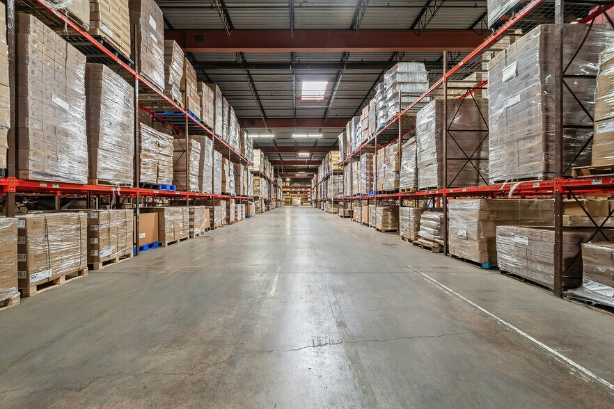 More Photos Of 232 Division St, Kingston Warehouse For Lease