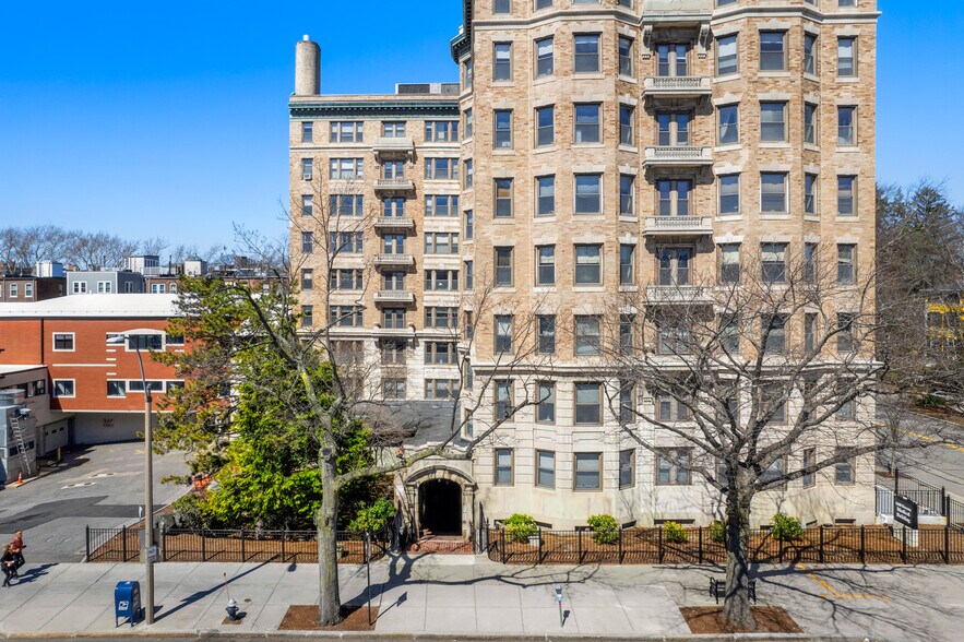 More Photos Of 1180 Beacon St, Brookline Hospital For Lease