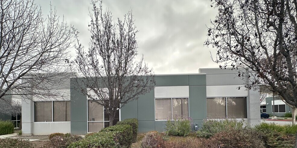 More Photos Of 6140 Hellyer Ave, San Jose Office Residential For Lease