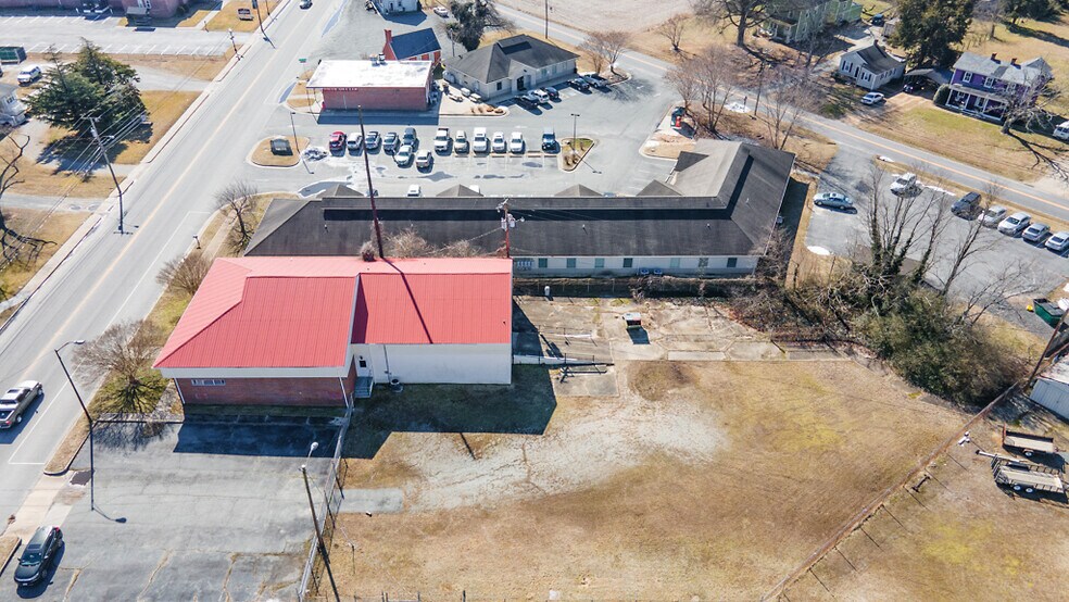 More Photos Of 493 Main St, Warsaw Medical For Sale