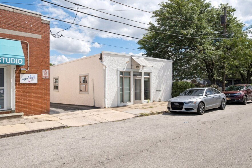 More Photos Of , Narberth Office For Sale