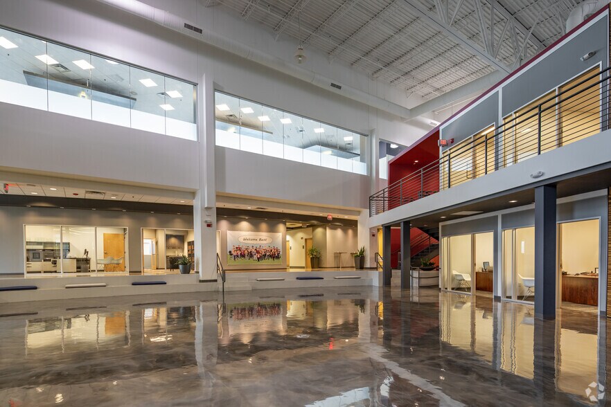 More Photos Of 280 Towerview Ct, Cary Office For Lease