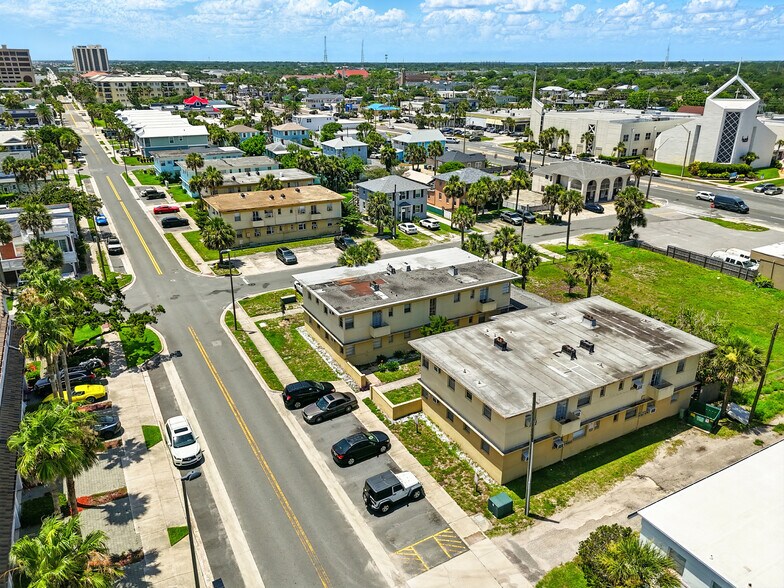 More Photos Of 820-910 2nd St St, Jacksonville Beach, Jacksonville Beach Apartments For Sale