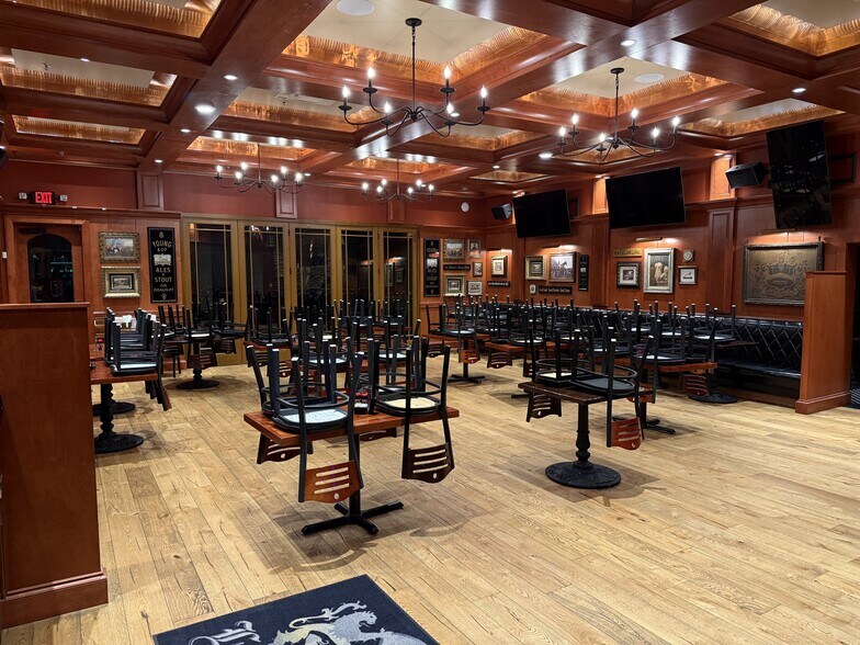 More Photos Of 23330 W Interstate 10, San Antonio Restaurant For Sale