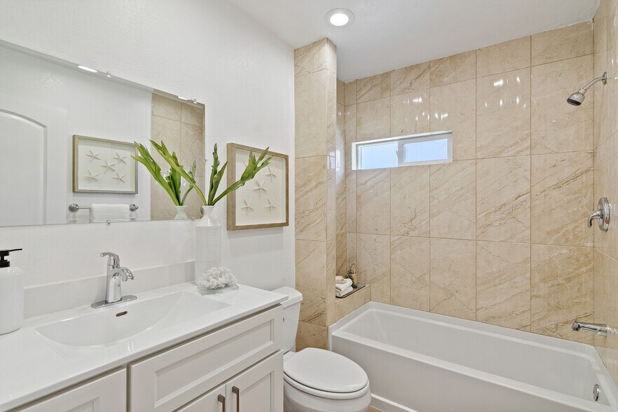More Photos Of 1006 Court Ln, Concord Apartments For Sale