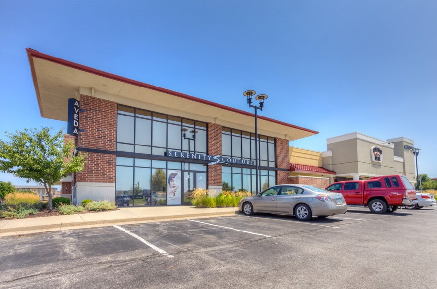 More Photos Of 5465 George M Mills Civic Pky, West Des Moines Unknown For Lease