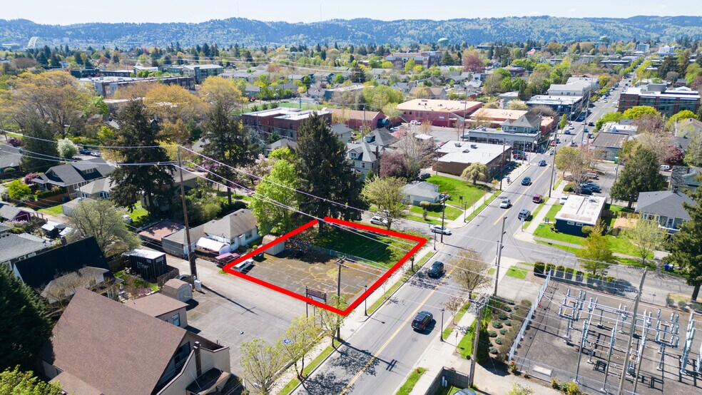 More Photos Of NE Killingsworth St @ Ne Cleveland Ave, Portland Land For Sale