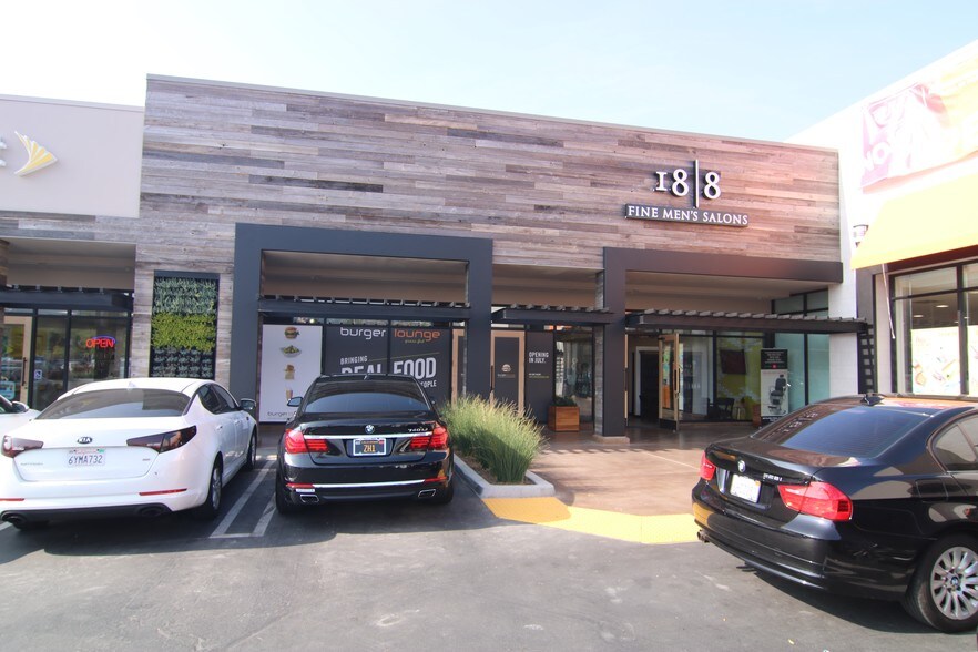 More Photos Of 4550-4578 Van Nuys Blvd, Sherman Oaks General Retail For Lease
