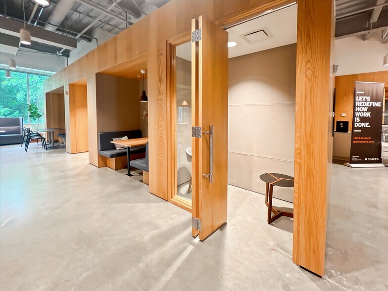 More Photos Of 3401 Mallory Ln, Franklin Coworking Space