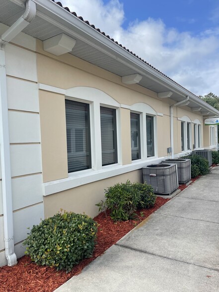 More Photos Of 25074 Olympia Ave, Punta Gorda Medical For Sale