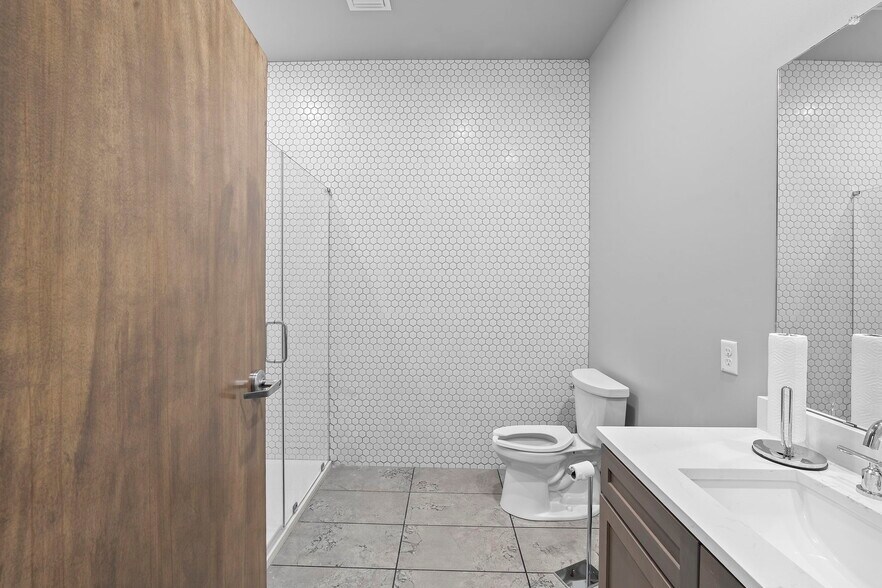 More Photos Of 39 Truss Dr, Boerne Flex For Sale