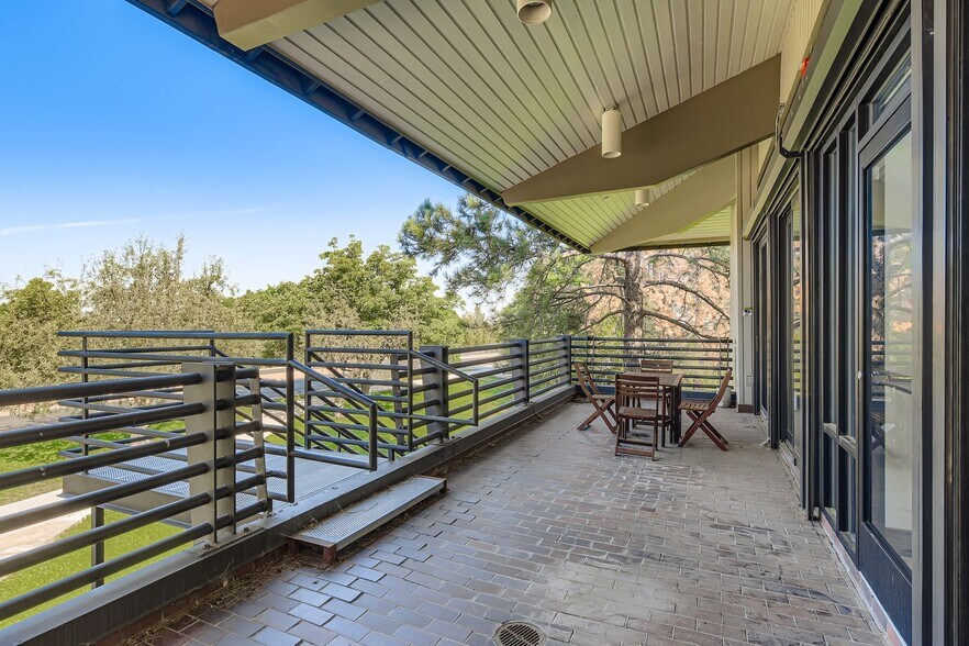 More Photos Of 5420 S Quebec St, Englewood Medical For Sale