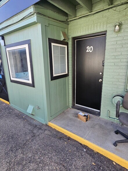 More Photos Of 1013 Main St, Longmont Apartments For Sale