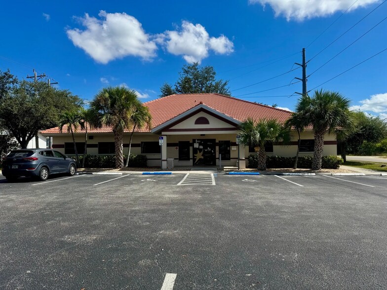 Primary Photo Of 1315 SE 8th Ter, Cape Coral Medical For Lease