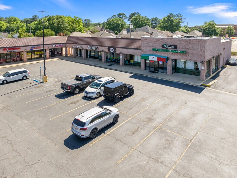 More Photos Of 6200-6228 Atlanta Hwy, Montgomery Storefront For Sale