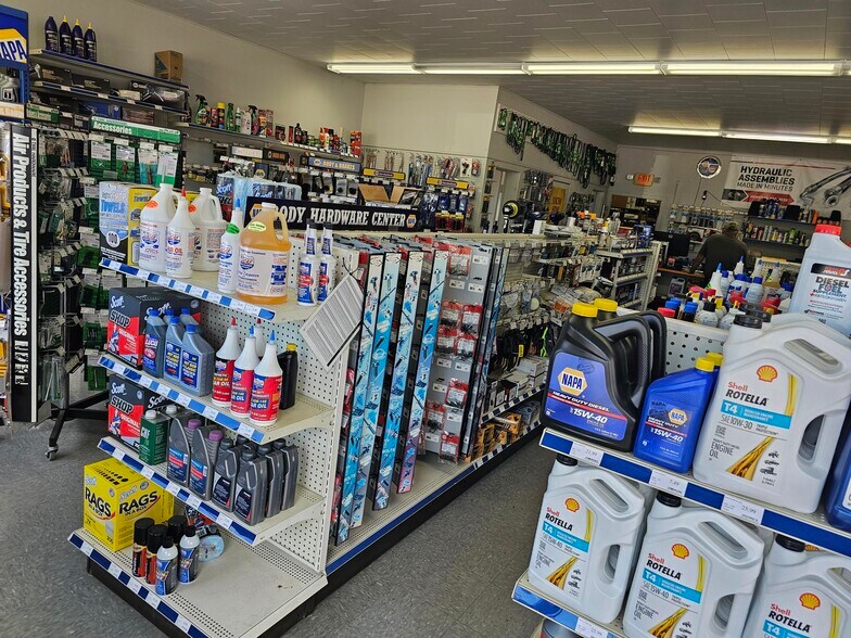 More Photos Of 15779 US Highway 63, Hayward Freestanding For Sale