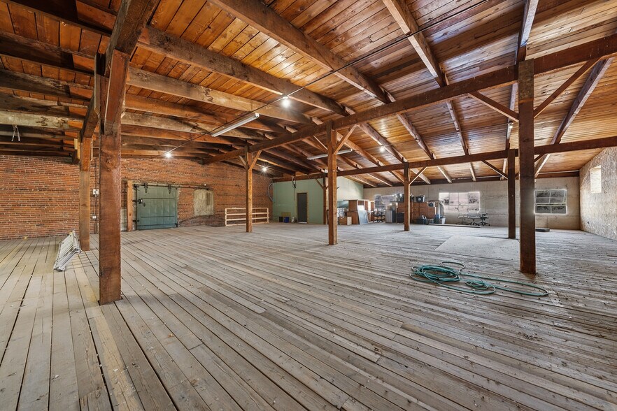More Photos Of 316 Front St, Medford Specialty For Sale