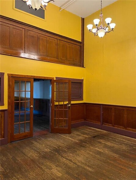 More Photos Of 224 N 4th St, Saint Joseph Office For Lease