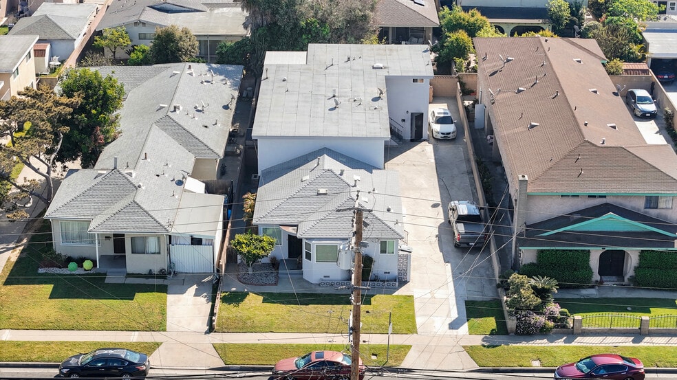 More Photos Of 14724 S Budlong Ave, Gardena Multifamily For Sale