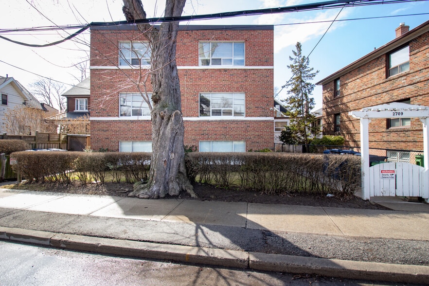 More Photos Of 2709 Lake Shore Dr, Toronto Apartments For Sale
