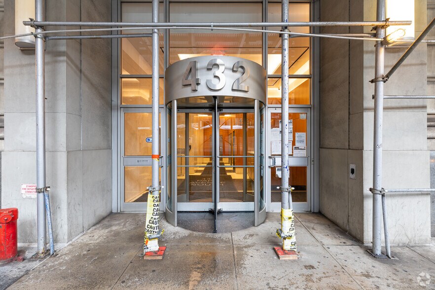 More Photos Of 432 Park Ave S, New York Office For Lease