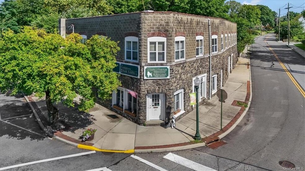 Primary Photo Of 179 Lindsey Ave, Buchanan Storefront Retail Office For Sale