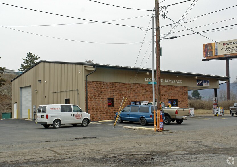 Primary Photo Of 760 Arnold St, Williamsport General Retail For Sale