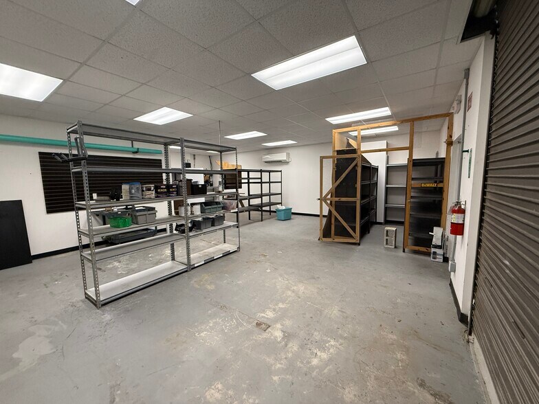 More Photos Of 3670 S Ridgewood Ave, Port Orange Freestanding For Lease