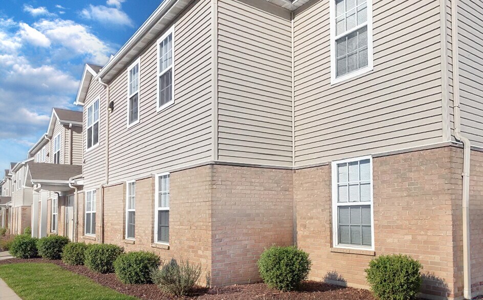 More Photos Of 230 McMillan Ct, Cortland Apartments For Sale