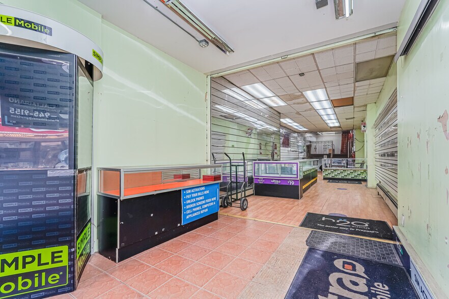 More Photos Of 6412 18th Ave, Brooklyn Storefront Retail Residential For Lease