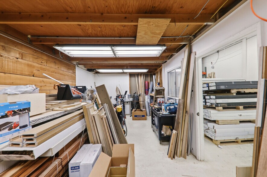 More Photos Of 100 N Hill Dr, Brisbane Light Manufacturing For Sale