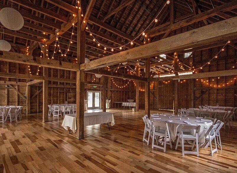 More Photos Of 164 Mayville Rd, Bethel Hospitality For Sale