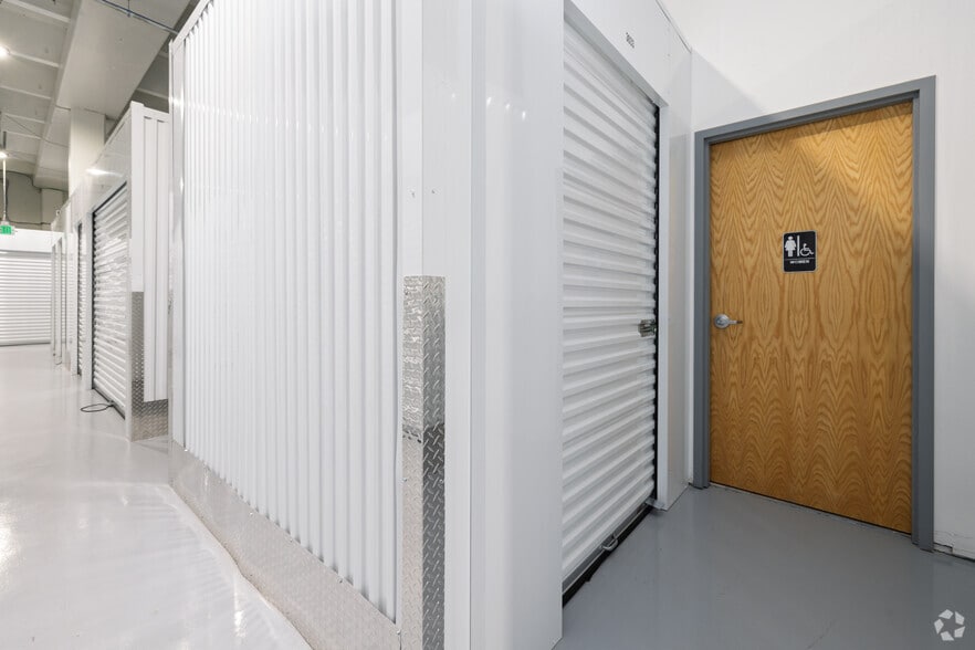 More Photos Of 6910 Bandley Dr, Fountain Industrial For Sale