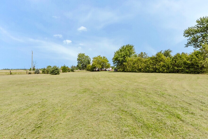 More Photos Of 9819 Oneida Rd, Shedden Land For Sale