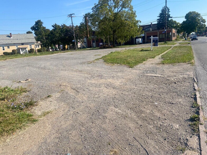 More Photos Of 580 Kensington Ave, Buffalo Land For Sale