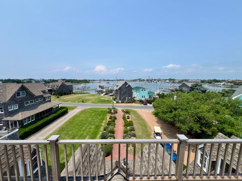 More Photos Of 155 Silver Lake Dr, Ocracoke Hospitality For Sale