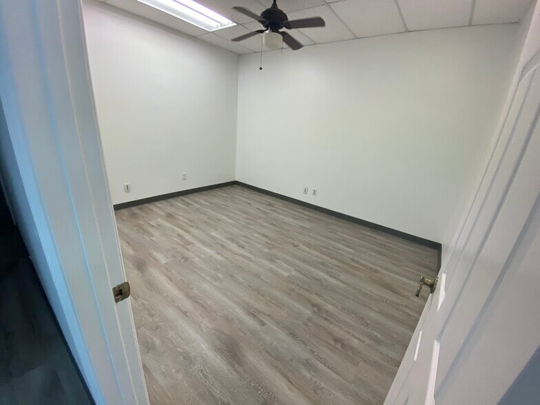 More Photos Of 13555 Automobile Blvd, Clearwater Medical For Lease