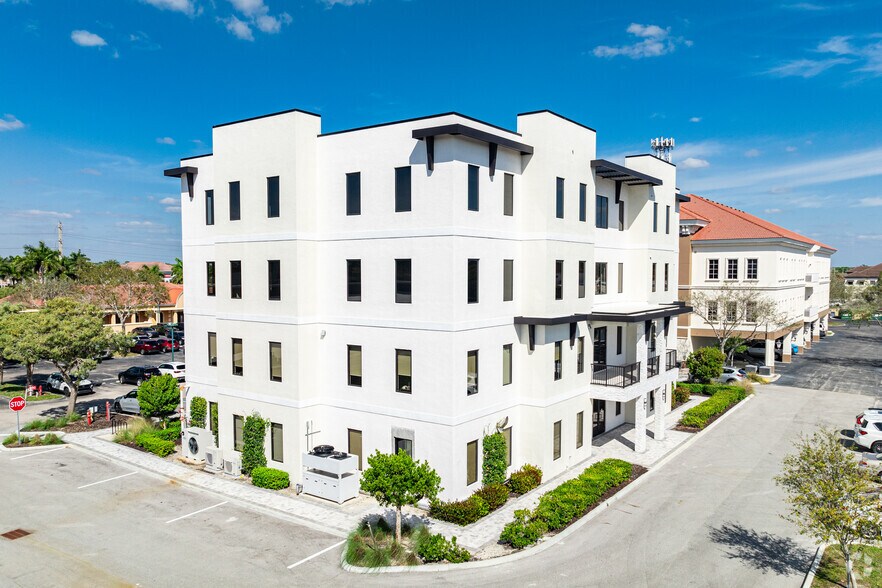 More Photos Of 2340 Vanderbilt Beach Rd, Naples Medical For Sale