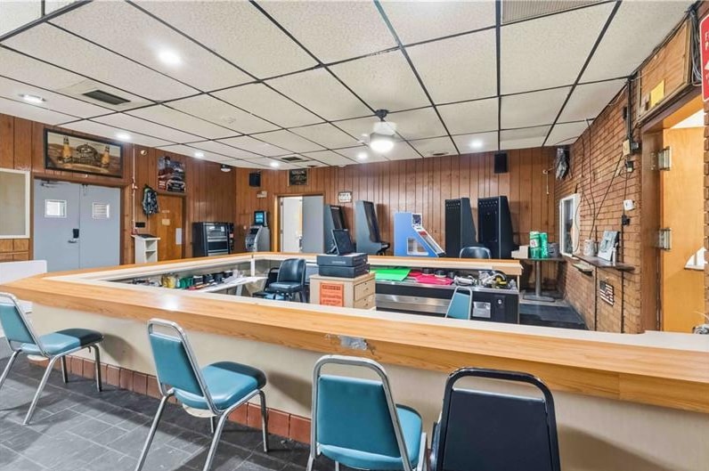 More Photos Of 8370 State Route 22, New Alexandria Flex For Sale