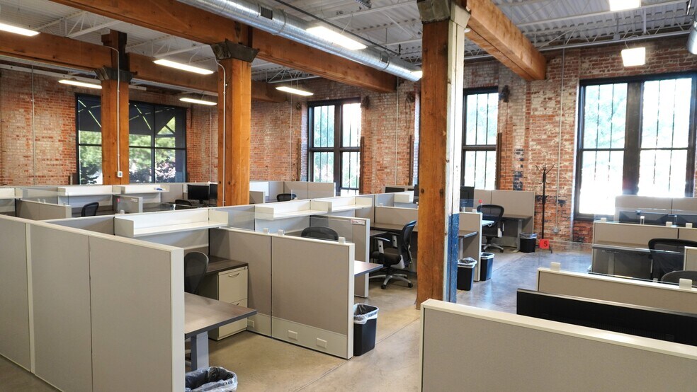 More Photos Of 29 E Reno Ave, Oklahoma City Office For Lease