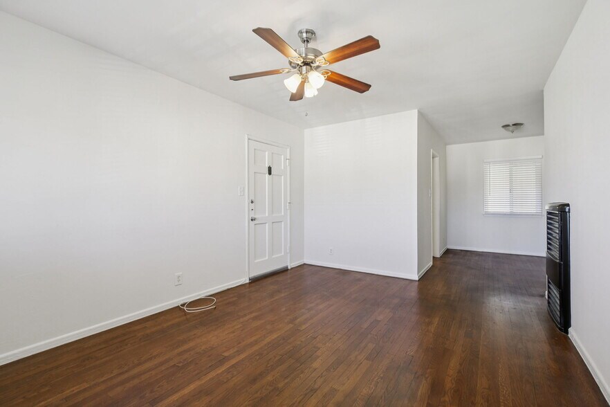 More Photos Of 4462 W 59th St, Los Angeles Apartments For Sale
